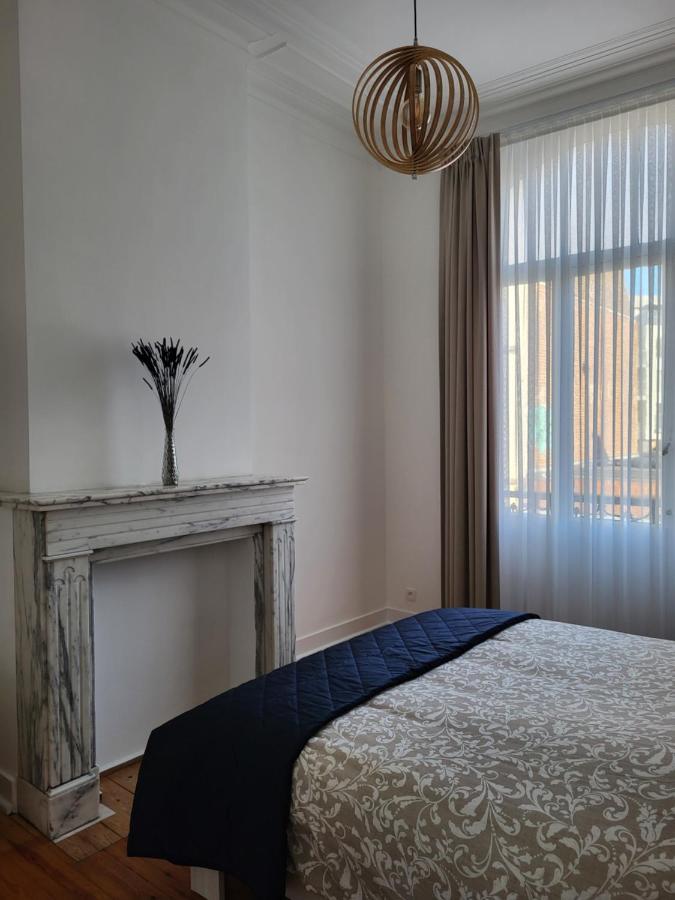 Brussels Bed & Blockchain Private Rooms With Shared Bathroom Exterior photo